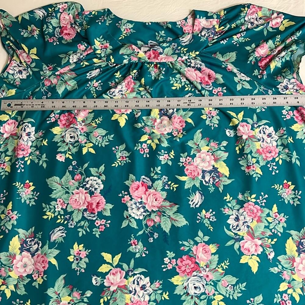 Vintage nightgown Size 1X-2X - Picture 12 of 14